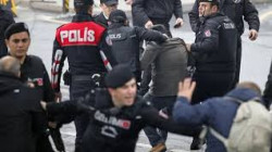 السلطات التركية تصدر مذكرات اعتقال بحق 36 شخصاً